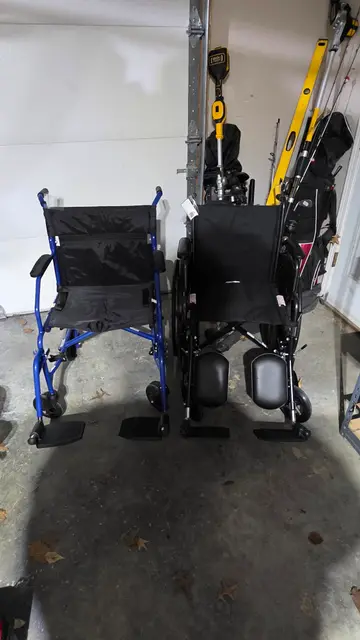 Wheelchair at a folded wheelchair, Kansas City